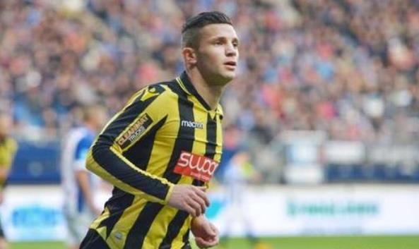 说明他在整 说明他在整