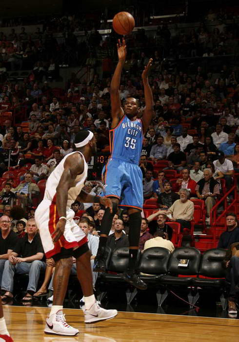 一旦球員和 一旦球員和