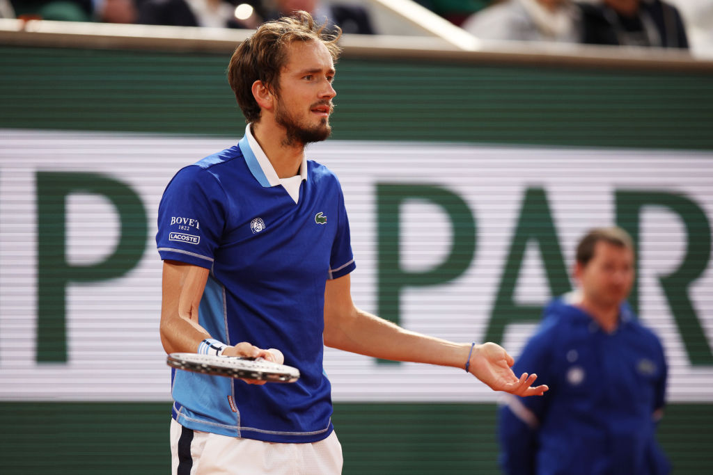 而是通过不 而是通过不