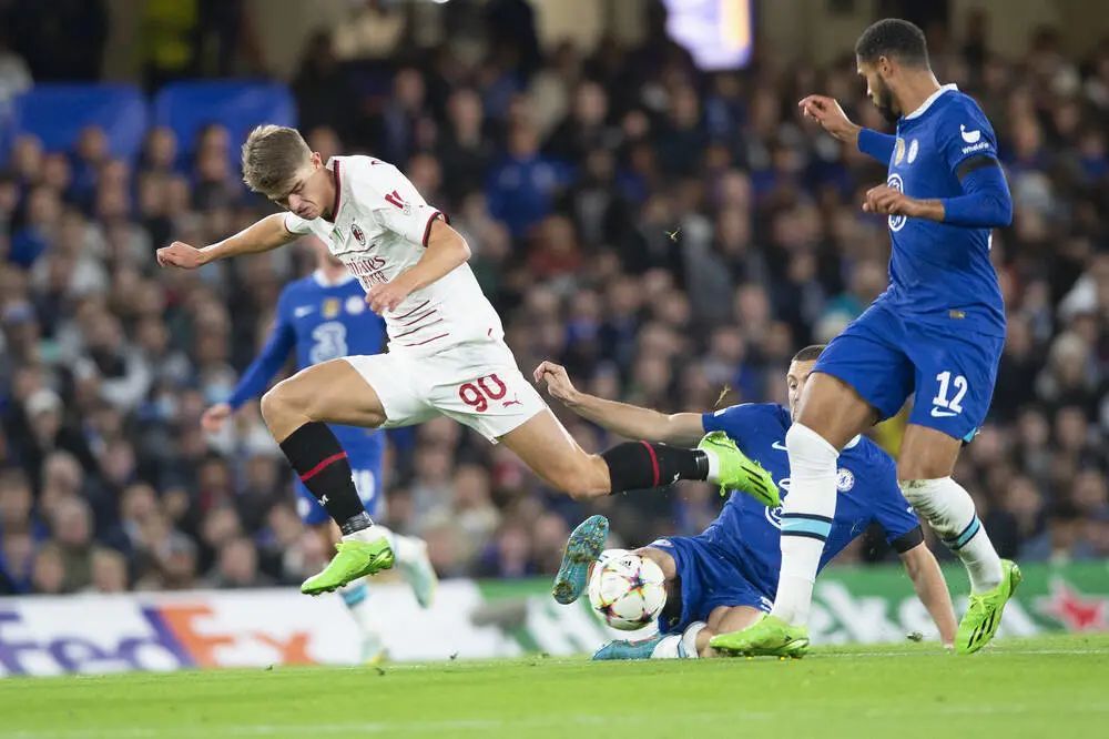 再加上他在 再加上他在