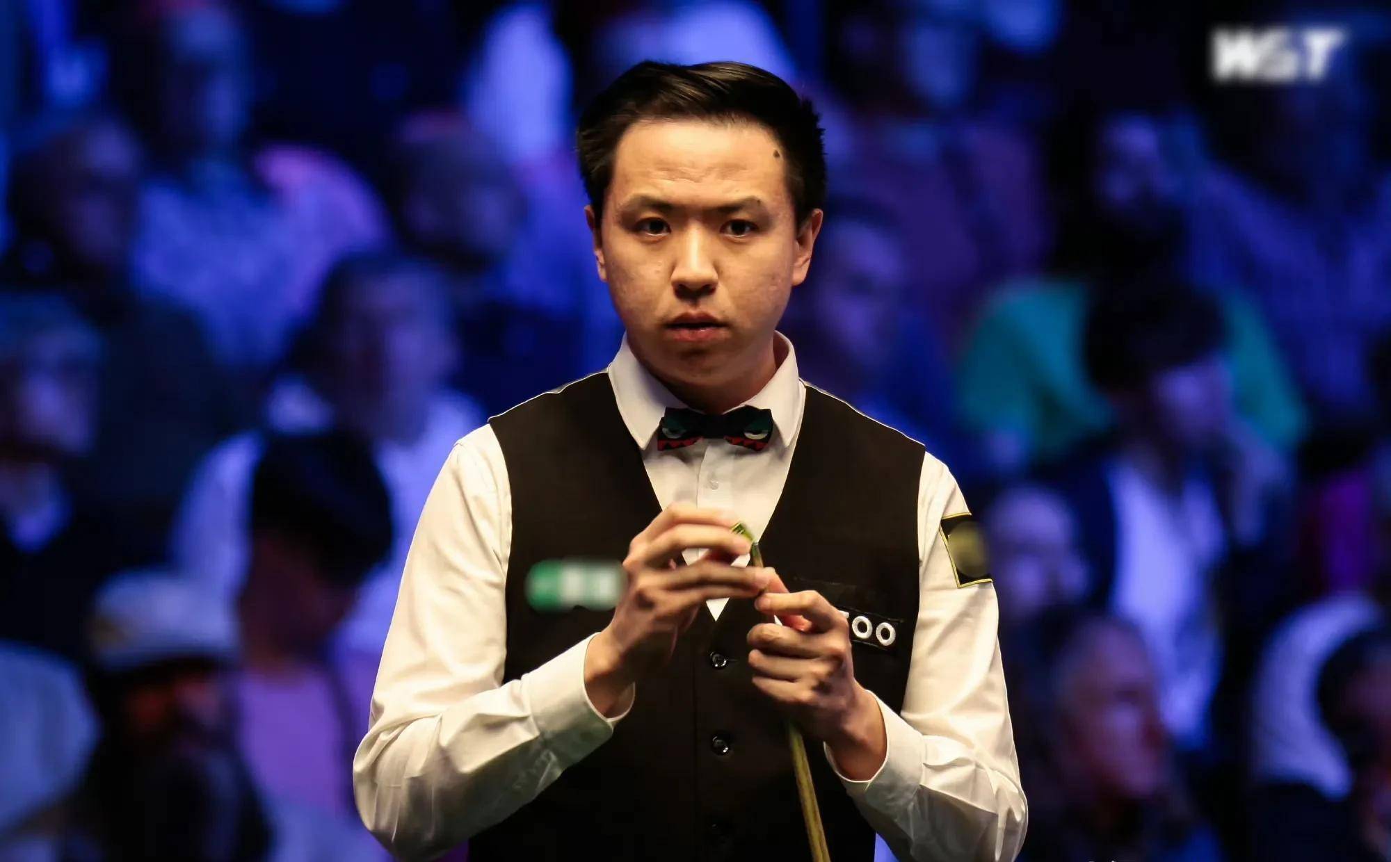 中展现出 中展现出