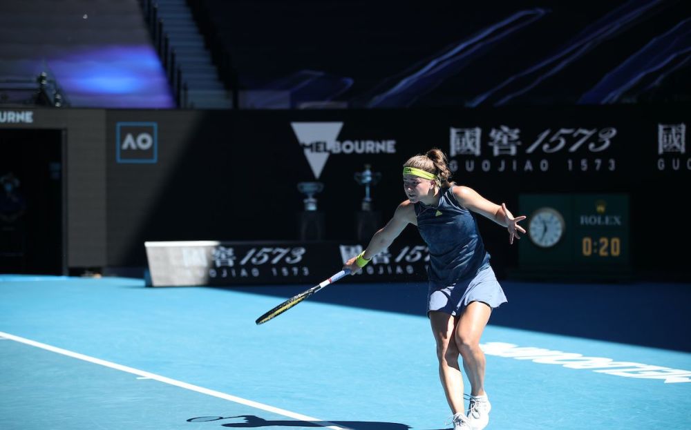 则表现较为 则表现较为